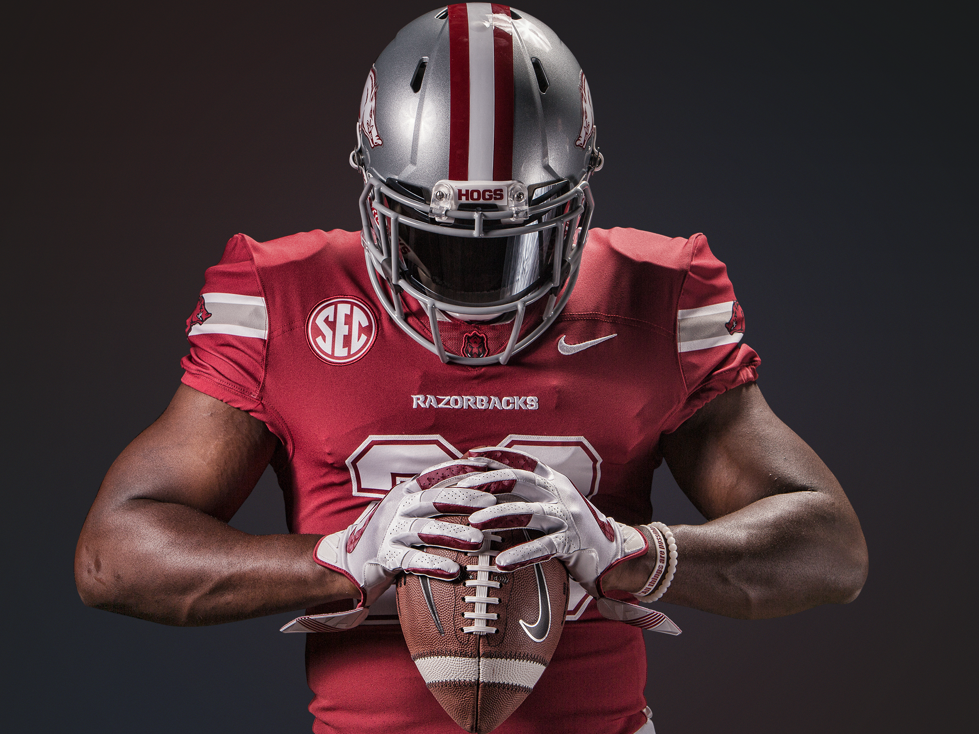 Hogs To Honor Jerry Jones By Wearing Cowboys Themed Uniforms | Fort Smith/Fayetteville ...